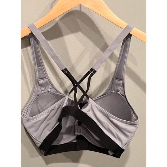 Victorias Secret Sport Bra Max Support Color Blocked Size 34B - Picture 2 of 3
